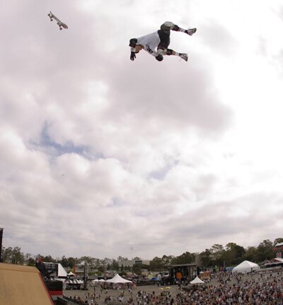 Skateboarding fail