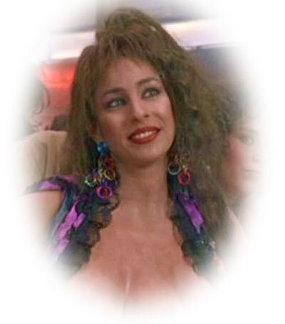 Dreamy Three titted lady